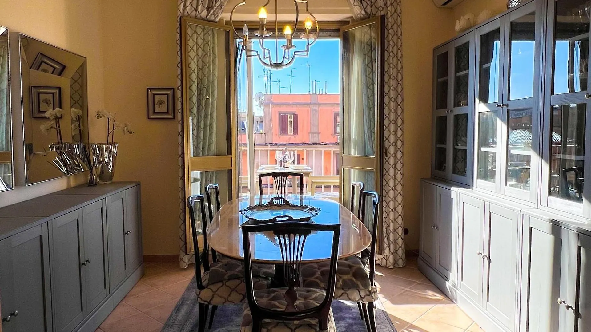 Maria Teresa Apartment - Sophisticated Living And City Links - Quartiere Trieste Rome