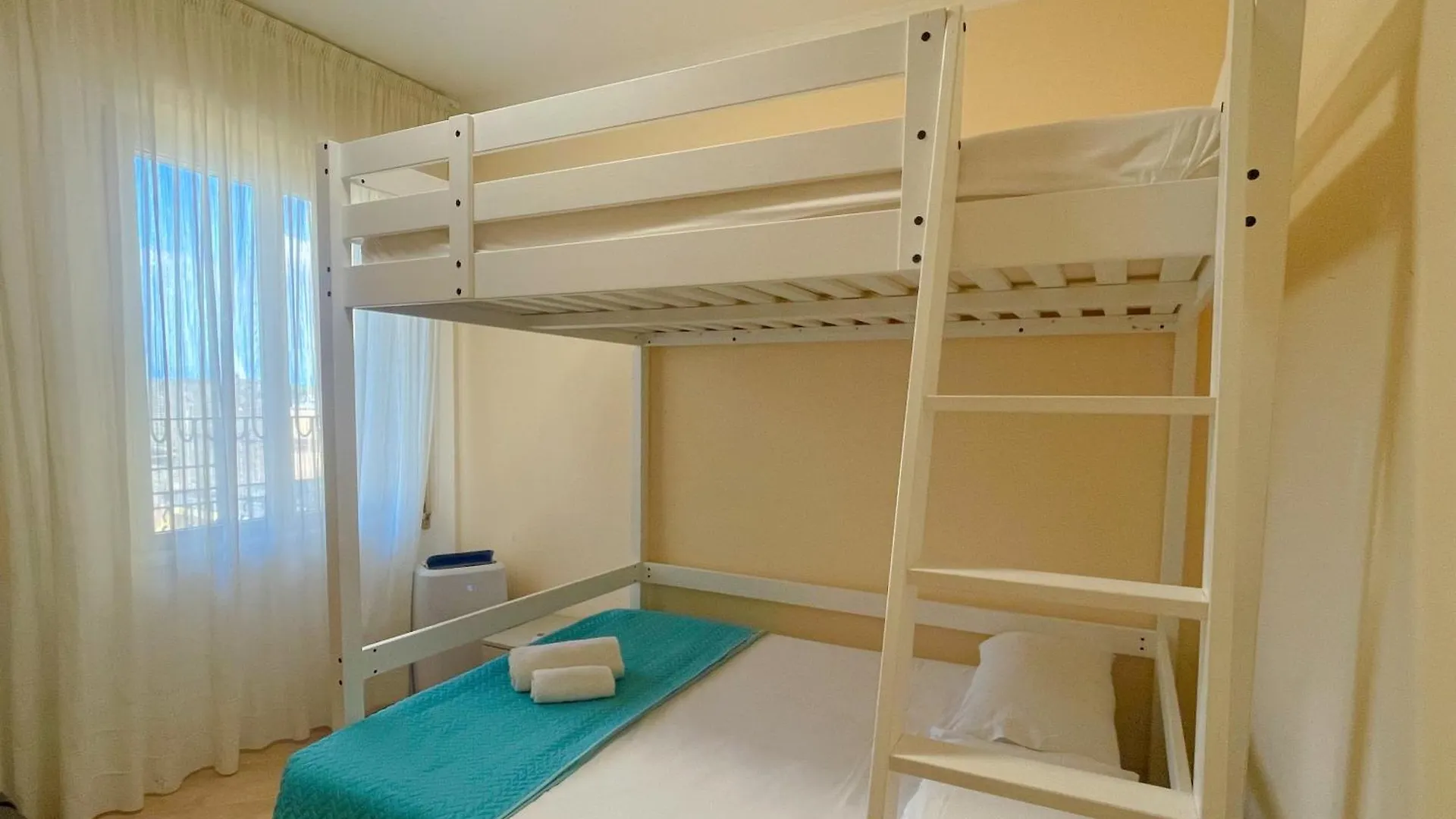 Maria Teresa Apartment - Sophisticated Living And City Links - Quartiere Trieste Рим Италия